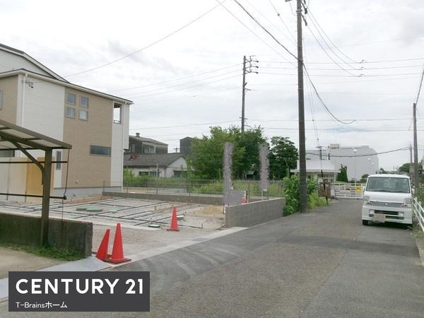 稲沢市日下部東町2丁目　2号棟　全2棟