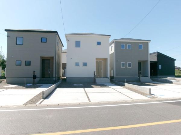 江南市小杁町　2号棟　全4棟