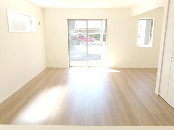 江南市小杁町　2号棟　全4棟
