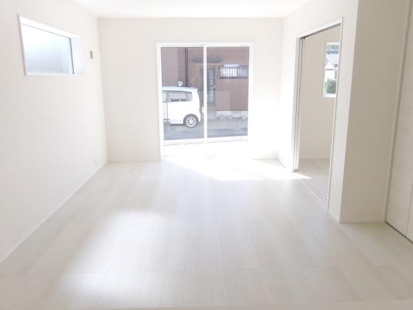 江南市小杁町　3号棟　全4棟