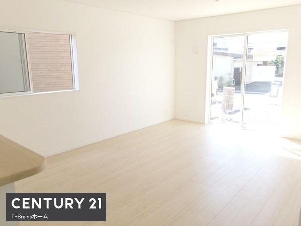 羽島市上中町長間第3　1号棟　全2棟