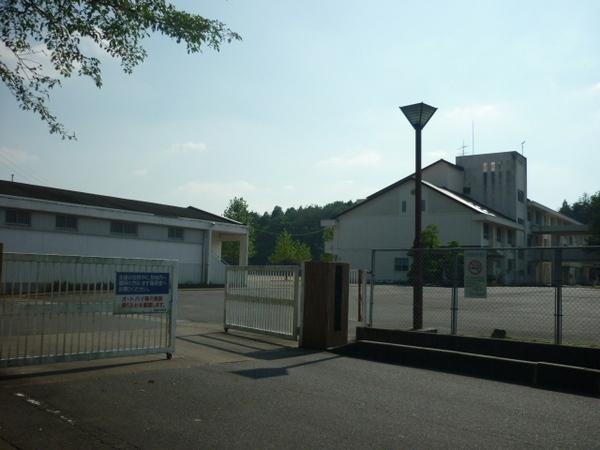 多治見市北丘町8丁目の土地(多治見市立南姫中学校)