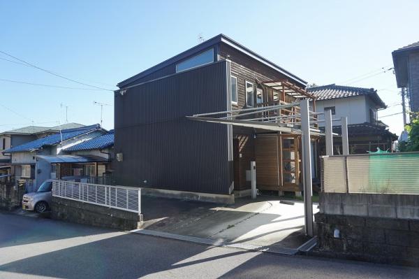多治見市大針町　オーナーチェンジ物件