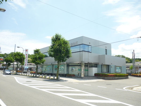 可児市愛岐ケ丘２丁目の中古一戸建て(東濃信用金庫西可児支店)