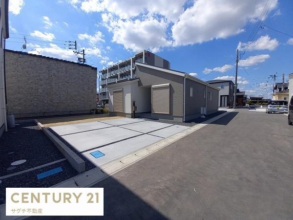可児市広見下反田　2号棟