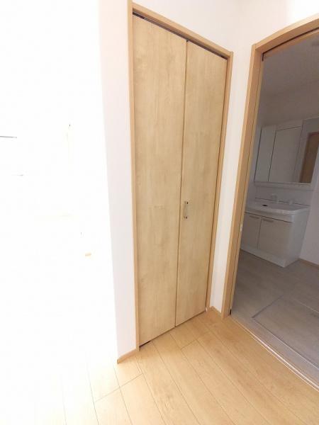 可児市広見　A棟
