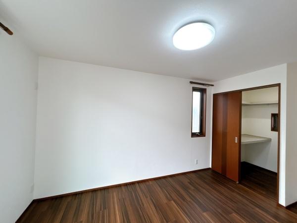 瑞浪市学園台２丁目の中古一戸建て