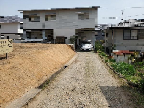 多治見市虎渓山町３丁目の土地