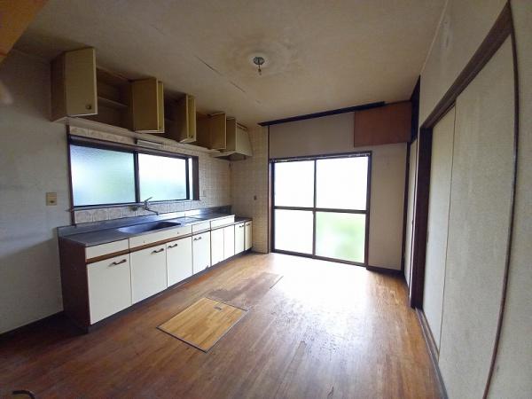 多治見市赤坂町８丁目の中古一戸建て