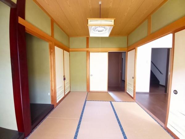 土岐市下石町の中古一戸建て