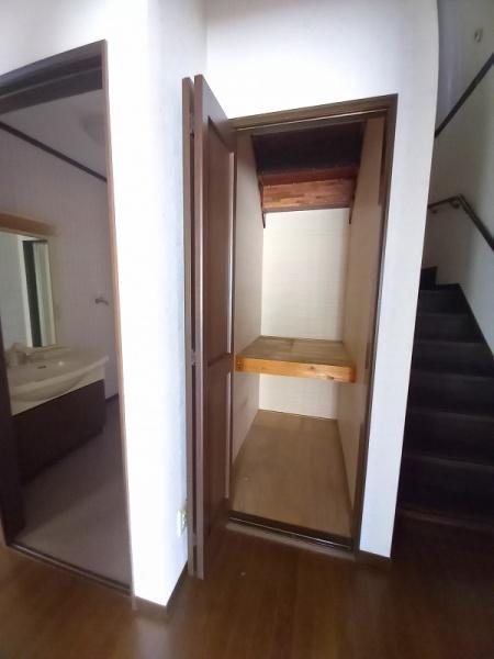 土岐市下石町の中古一戸建て