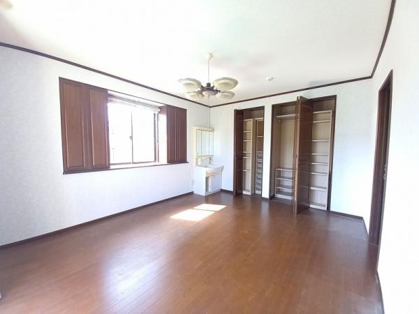 土岐市下石町の中古一戸建て