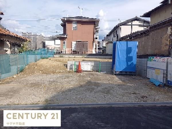 多治見市滝呂町12丁目　全1棟