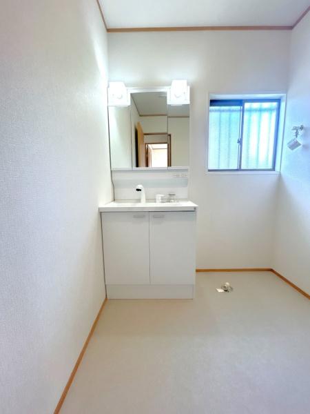可児市愛岐ケ丘１丁目の中古一戸建て