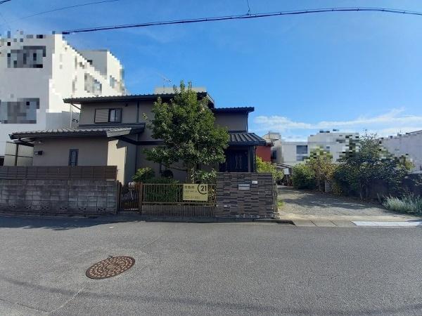 土岐市泉町久尻字中央町