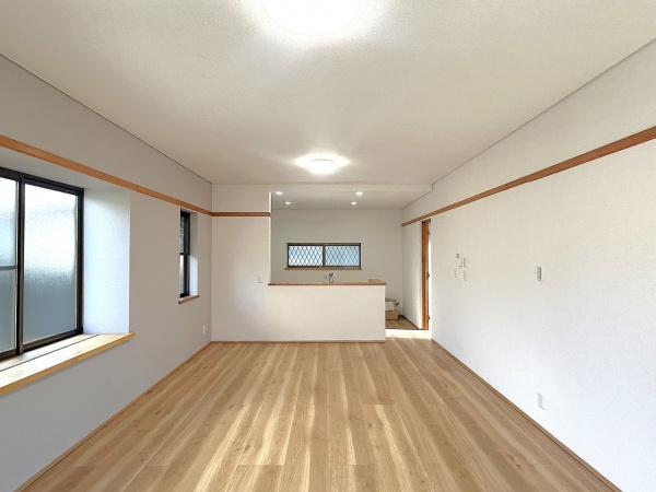 土岐市泉町久尻の中古一戸建て