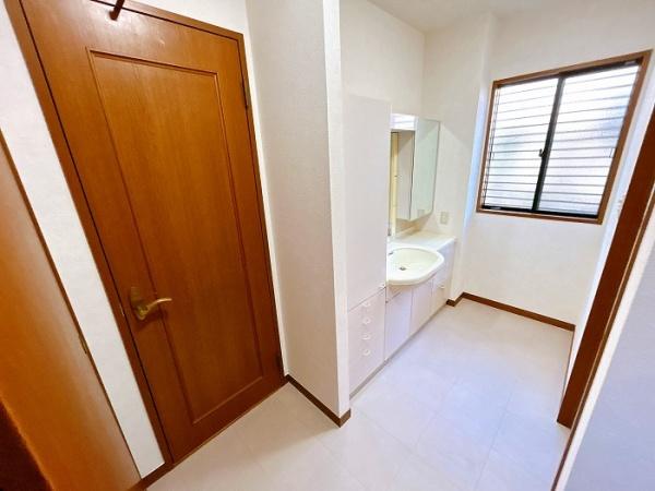 可児市皐ケ丘５丁目の中古一戸建て