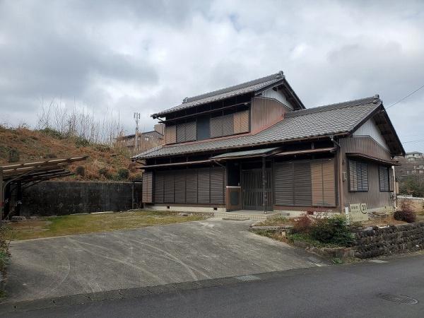 多治見市赤坂町8丁目