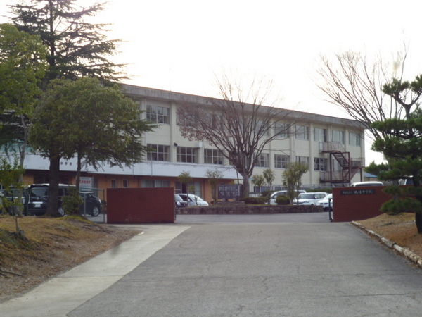 多治見市小名田町西ケ洞(多治見市立北陵中学校)