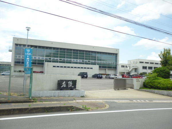 コーポステーションパークA棟(可児市立広陵中学校)
