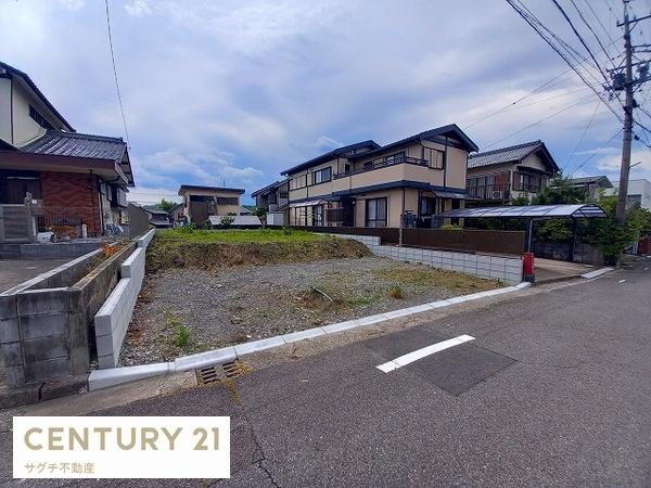 可児市長坂３丁目全1棟