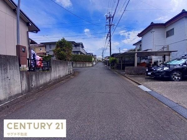 可児市長坂３丁目全1棟