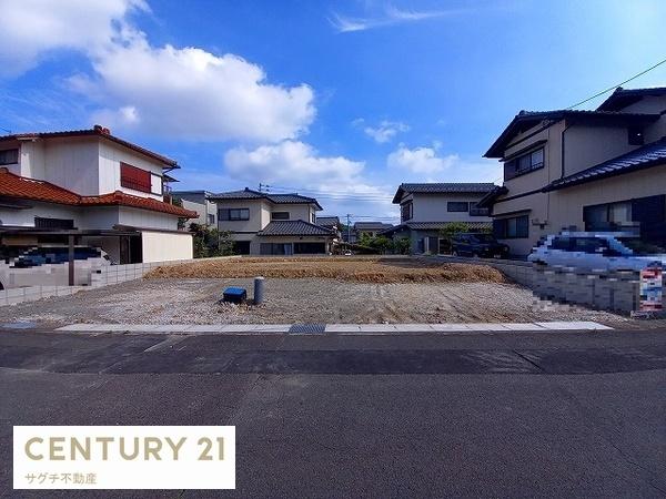 可児市愛岐ケ丘３丁目　全１棟