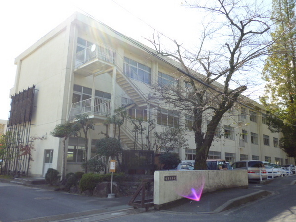 多治見市平井町６丁目の土地(多治見市立小泉中学校)