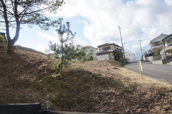 多治見市滝呂町１２丁目の土地