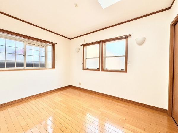 東大阪市菱屋東２丁目の中古一戸建て