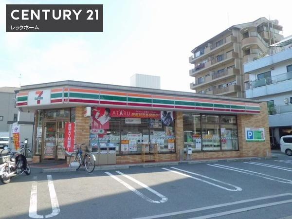 東大阪市吉田本町２丁目の中古一戸建て(セブンイレブン東大阪吉田本町1丁目店)