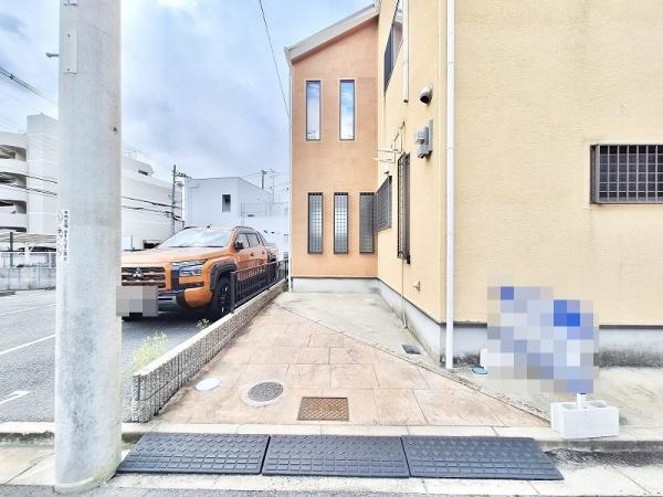 東大阪市六万寺町３丁目の中古一戸建て