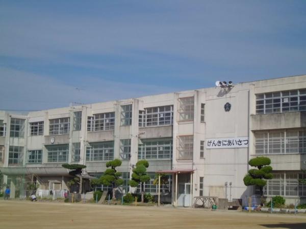 東大阪市鳥居町の中古一戸建て(枚岡西小学校)