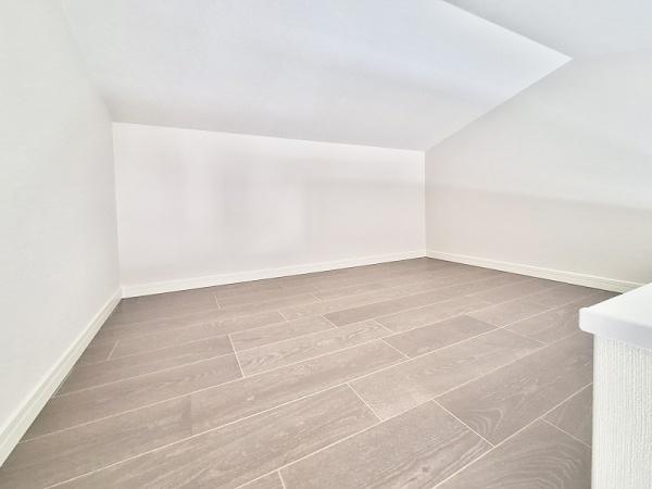 東大阪市松原２丁目の中古一戸建て