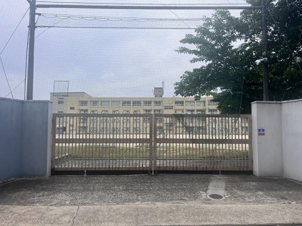 東大阪市西堤本通西1丁目の中古一戸建て(新喜多中学校)