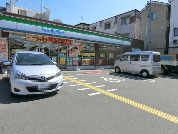 東大阪市西石切町2丁目の中古一戸建て(ファミリーマート)