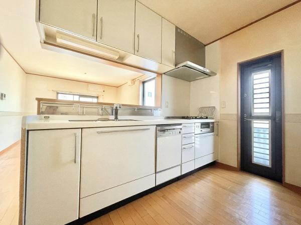 東大阪市西石切町２丁目の中古一戸建て
