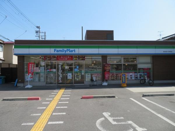 東大阪市六万寺町１丁目の中古一戸建て(ファミリーマート東大阪六万寺町店)