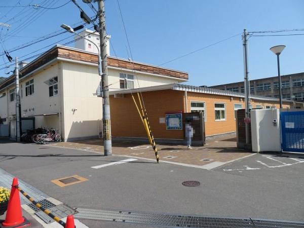 東大阪市六万寺町１丁目の中古一戸建て(縄手南こども園)