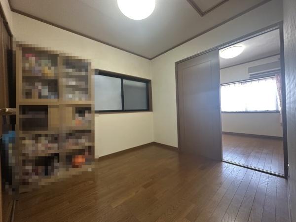 東大阪市六万寺町３丁目の中古一戸建て
