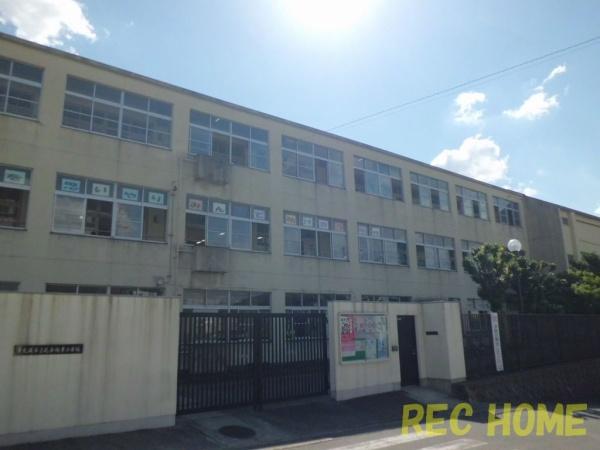 東大阪市池之端町の中古一戸建て(東大阪市立孔舎衙小学校)