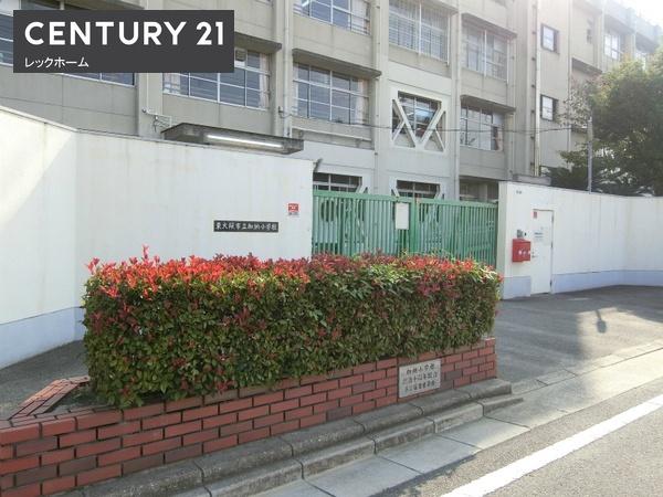 東大阪市加納８丁目の中古一戸建て(東大阪市立加納小学校)