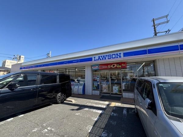 サンメゾン八戸ノ里(ローソン御厨六丁目店)