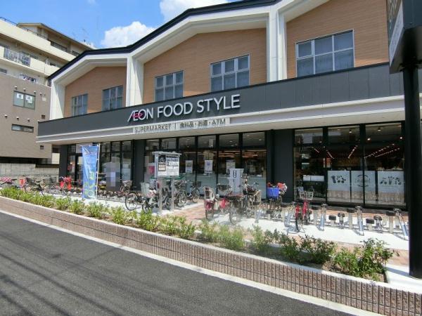 東大阪市本町の中古一戸建て(イオンフードスタイル瓢箪山店)