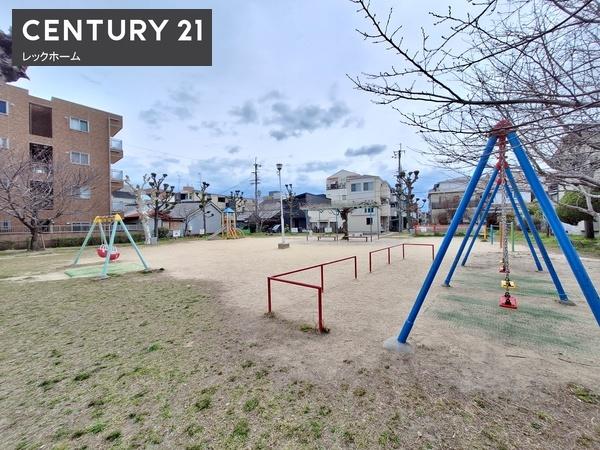 東大阪市西上小阪の新築一戸建(上小阪公園)