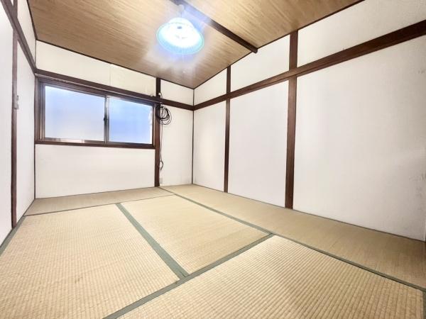 大東市津の辺町の中古テラスハウス