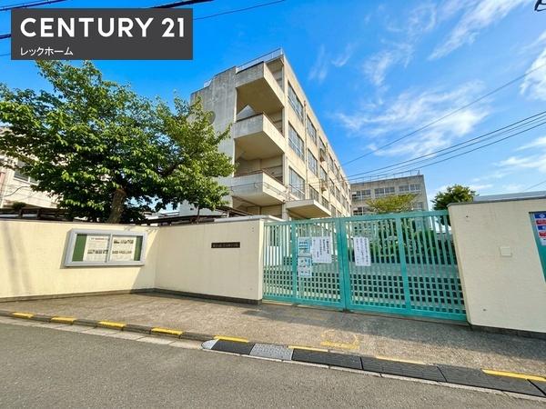 東大阪市吉田４丁目の新築一戸建(東大阪市立英田南小学校)