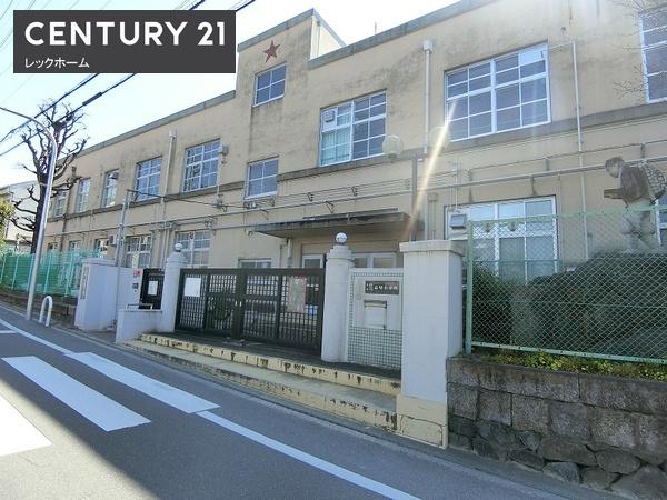 東大阪市西石切町２丁目の中古一戸建て(東大阪市立石切小学校)
