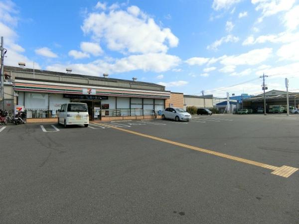 東大阪市新庄１丁目の中古一戸建て(セブンイレブン東大阪箕輪2丁目店)