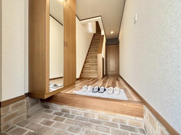 東大阪市横小路町５丁目の中古一戸建て